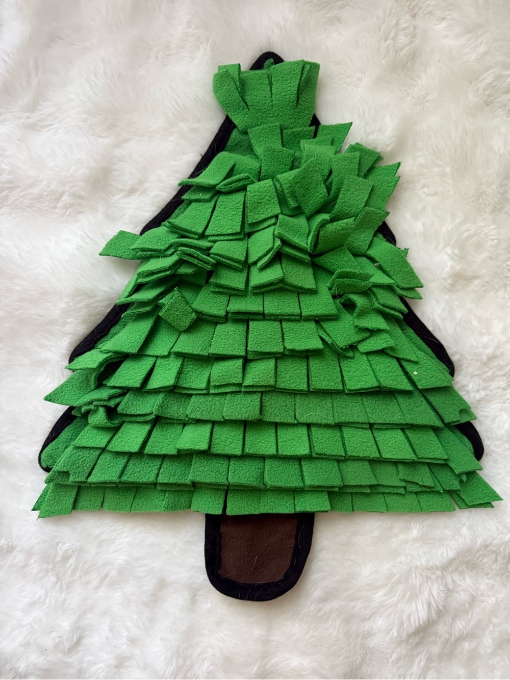 Green Pine Tree Snuffle Mat
